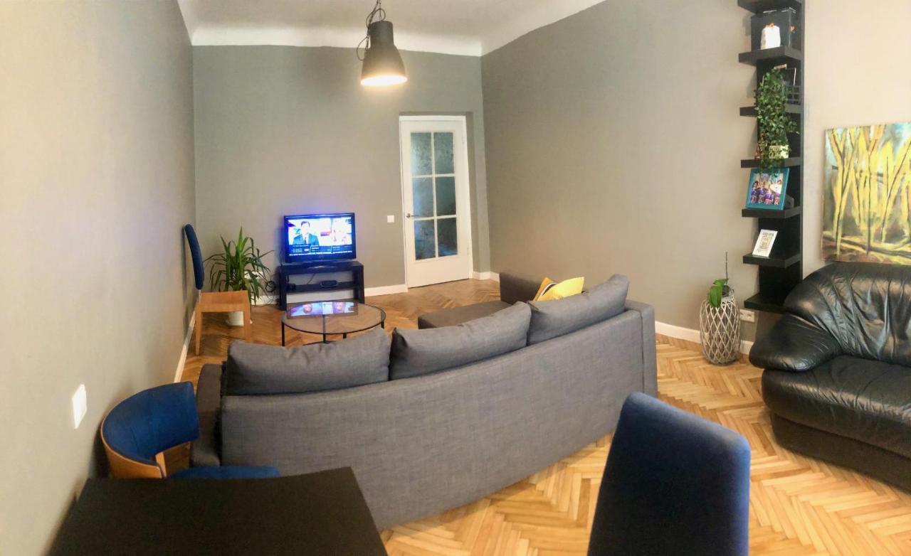 New Comfortable Apartment Nearby Promenade In 5 Minutes From Old Town Of Riga. Extérieur photo